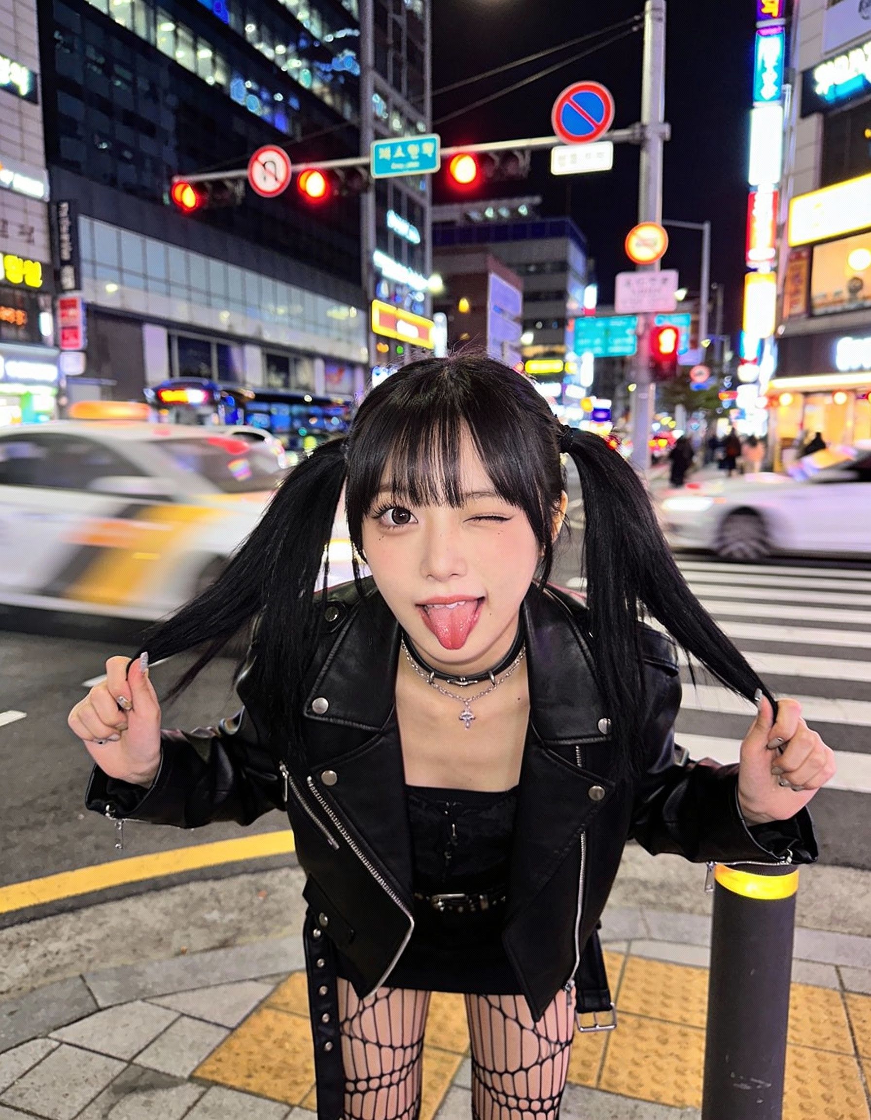 AI generated art on Mage